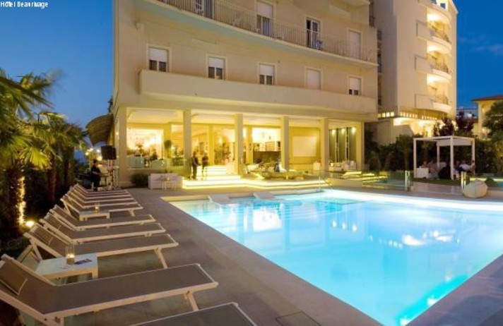 CATTOLICA - HÔTEL BEAURIVAGE****