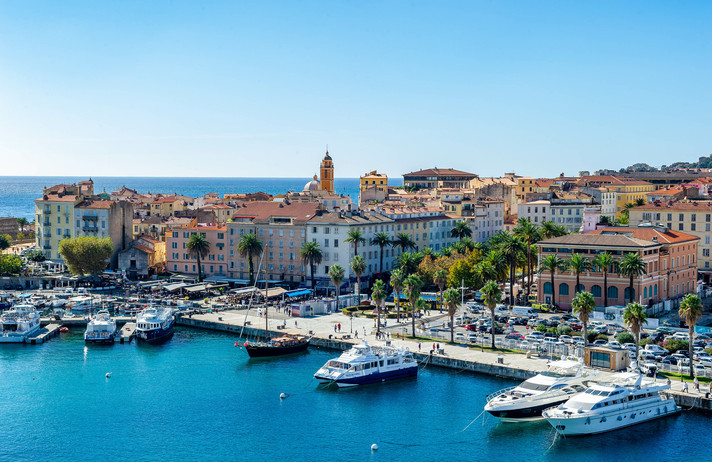 LA CORSE